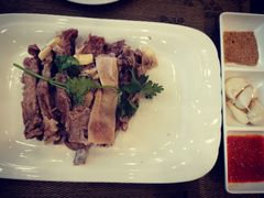 手抓羊肉-飞天大厦清真餐厅