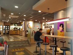-麦当劳(杭州西湖银泰百货店)