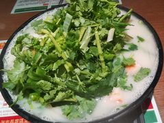 -肥汁米蘭香港米线(定西路店)