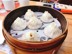 鲜猪肉小笼包-穿蒸引鲜·嗲记(正大广场店)