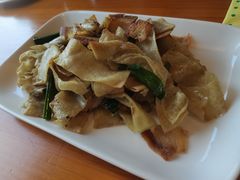 腊肉炒豆丝-莲餐厅·湖北菜·藕汤老手艺(愚园路店)