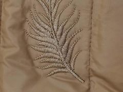 -靓洁洗衣染色改衣店