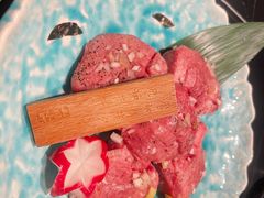 -山川小町·极番烧肉(新地假日广场店)