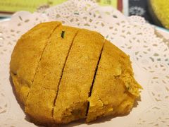小饼子-旺角小渔村·海肠捞饭开创者(二马路店)