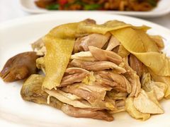 香菇排骨-江西炒粉瓦罐汤奉化牛肉面(邱隘镇中路店)