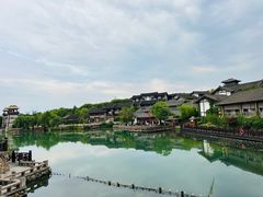 -茅山东方盐湖城景区