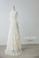 -Lady  Jane高端婚纱礼服馆