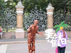 -滴血救世主教堂