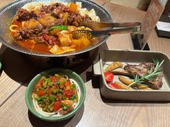 -耶里夏丽·丝路国际·新疆餐厅(浦东区东方路店)