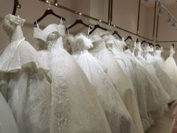 -Color卡诺婚纱礼服馆(南京严选店)