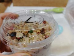 -罗森尼娜(德思勤店)
