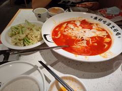 老坛酸菜鲈鱼-江渔儿酸菜鱼(曜一城店)
