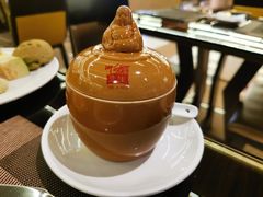 -大中华希尔顿酒店-念自助餐·嗨啤·小龙虾