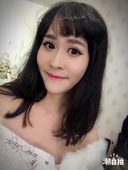 -艾米丽婚纱礼服