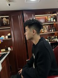 -绅仕門男士理发馆