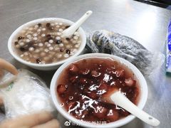 -芳婆糕团店(王府大街店)
