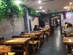 -万记麻辣烫国展总店