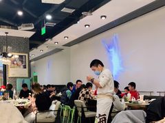 大堂-洪氏嗨捞·猪肚鸡火锅(阳光天地店)