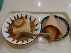 -正南齐北·老街糯米团(洪崖洞店)