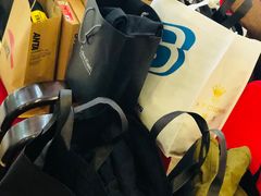 -百盛(莘庄店)
