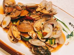 -启东海鲜人家(古美路店)