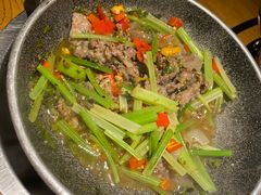 -吃饭皇帝大土家民族菜(正大广场店)