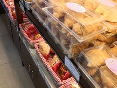 -红宝石·鲜奶小方·海派西点房(南翔店)