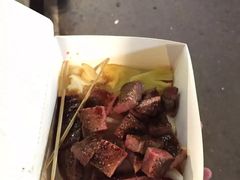 -六合夜市