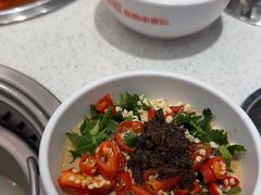 -龍歌自助小火锅(芝罘万达店)