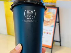 -喜茶(北京华贸购物中心店)