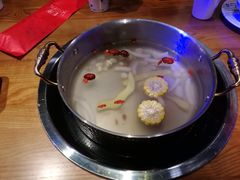 -红牌美蛙鱼头火锅(万辉国际广场店)