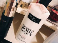-Victoria's Secret(杭州湖滨银泰in77店)