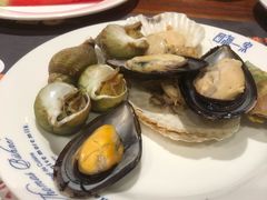 -四海一家自助餐(益田假日广场店)