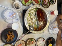 -尚品海鲜肥牛自助火锅(湖明店)
