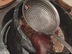 -蘑界·野生菌火锅(深业上城店)