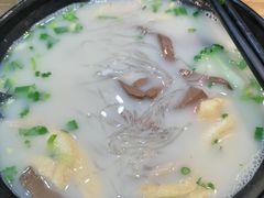 -鸭小妹鸭血粉丝(老门东店)