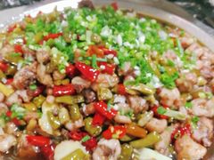 -廖哥泡椒兔(峨眉店)