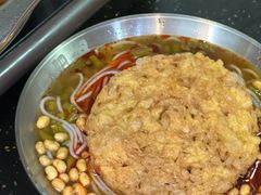 -覃肥叔桂林米粉(粮道街店)
