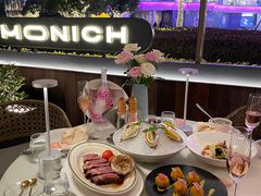 -MONICH牛排融合餐厅(和义大道购物中心店)