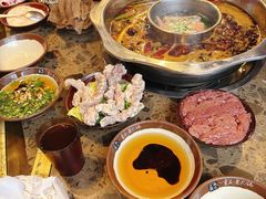 -正南齊北重庆老火锅(光华村直营店)