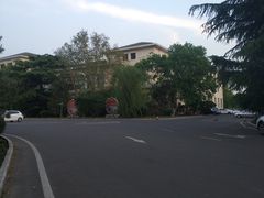 -济南南郊宾馆