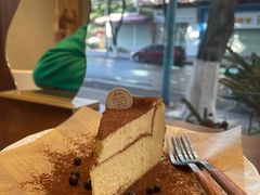 -C.Y Cafe