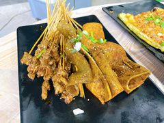 -莽哥海鲜烧烤(盘金路店)