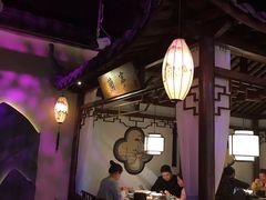 -韵秋荷(宝山龙湖天街店)