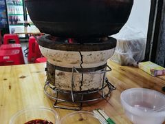 -威邵鸡煲(西华路总店)
