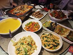 -巴特餐饮6加1音乐餐吧·新疆菜