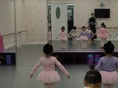 -Isee灰姑娘国际儿童艺术中心(北马路大悦城店)