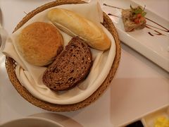 面包-塞纳河法国餐厅(意式风情街店)