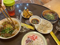 -金色印象·4k影院式足体养生(龙腾路店)