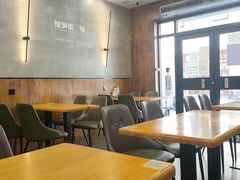 大堂-螺小胖柳州螺蛳粉(钟楼总店)